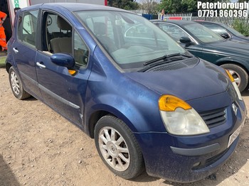 Location: Peterborough - 2005 RENAULT MODUS PRIVILEGE 16V AUTO 5 Door Hatchback REG: BF55CKE, Keys: No, MOT Expiry date: 18/03/2026, 1598 Petrol, 4 Speed Auto Petrol, Former Keepers: 4