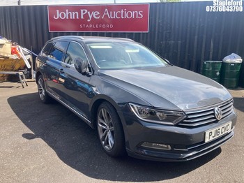 Location: Stapleford - 2016 VOLKSWAGEN PASSAT GT TDI BMOTION TEC Estate REG: PJ16CVC, Keys: No, MOT Expiry date: 02/11/2026, 1598 Diesel, 7 Speed S-Auto Diesel, Former Keepers: 7