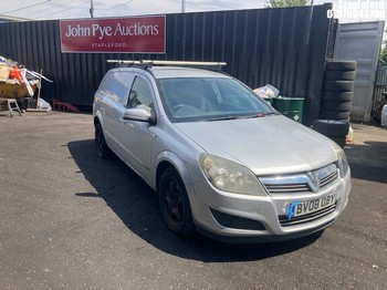Location: Stapleford - 2008 VAUXHALL ASTRA SPORTIVE CDTI Car Derived Van REG: BV08OBY, Keys: Yes, MOT Expiry date: 12/12/2025, 1686 Diesel, 6 Speed Manual Diesel, Former Keepers: 8