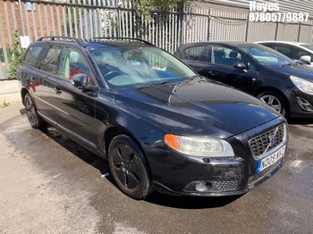 NOTE: ATF Registered Buyers ONLY - Location: Hayes - 2009 VOLVO V70 SE TD Estate REG: ND09NVZ, Keys: No, MOT Expiry date: 22/04/2026, 1997 Diesel, 6 Speed Manual Diesel, Former Keepers: 5