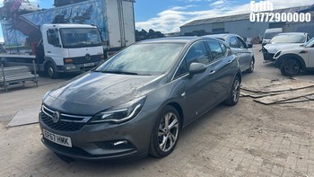 Location: Erith - 2017 VAUXHALL ASTRA SRI NAV TURBO 5 Door Hatchback REG: EF67HMK, Keys: Yes, MOT Expiry date: 01/12/2026, 1399 CC Petrol, 6 Speed Manual Petrol, Former Keepers: 2
