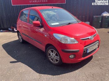 Location: Stapleford - 2010 HYUNDAI I10 COMFORT 5 Door Hatchback REG: DU60DZN, Keys: No, MOT Expiry date: 28/09/2026, 1248 Petrol, 5 Speed ManualPetrol, Former Keepers: 2