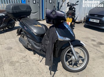 Location: BELVEDERE - 2021 PIAGGIO LIBERTY 125 ABS SCOOTER REG: LV71OCJ, 124cc PETROL, AUTOMATIC, Former Keepers: 5, Keys: No, MOT: Expiry date17.12.2026