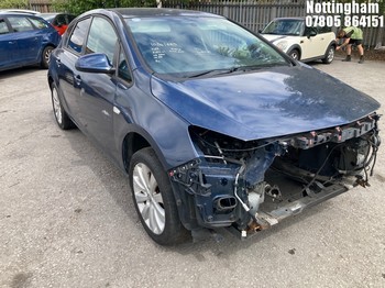 Location: Nottingham - 2011 VAUXHALL ASTRA EXCLUSIV AUTO 5 Door Hatchback REG: LB11HDJ, Keys: No, MOT Expiry date: 28/12/2025, 1598 Petrol, 6 Speed Auto Petrol, Former Keepers: 9