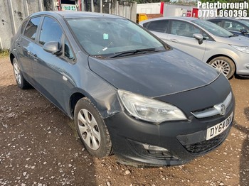 Location: Peterborough - 2015 VAUXHALL ASTRA DESIGN CDTI ECOFLEX 5 Door Hatchback REG: DY64OEW, Keys: No, MOT Expiry date: 28/12/2024, 1598 Diesel, 6 Speed Manual Diesel, Former Keepers: 4