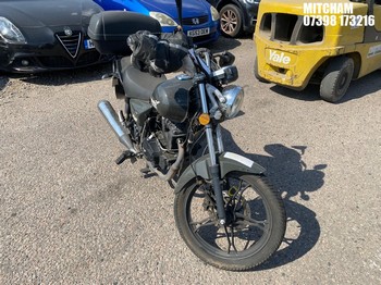 Location: Mitcham - 2022 LEXMOTO ZSB 125 EFi Motorcycle REG: LB22GBE, Keys: No, MOT Expiry date: 14/06/2025, 124 Petrol, MANUAL, Former Keepers: 2