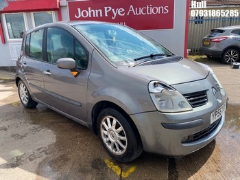 Location: Hull - 2006 RENAULT MODUS DYNAMIQUE 5 Door Hatchback REG: YP56YDF, Keys: No, MOT Expiry date: 01/07/2026, 1390 Petrol, 5 Speed Manual Petrol, Former Keepers: 8