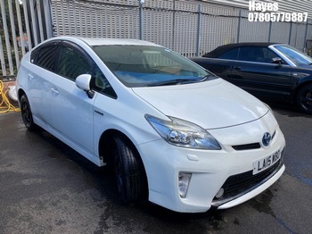 Location: Hayes - 2015 TOYOTA PRIUS HYBRID 5 Door Hatchback REG: LA15WBO, Keys: No, MOT Expiry date: 13/05/2026, 1790 Hybrid Electric, Automatic, Former Keepers: 7