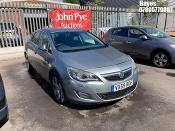 Location: Hayes - 2009 VAUXHALL ASTRA SRI TURBO 5 Door Hatchback REG: VX59BDF, Keys: No, MOT Expiry date: 25/03/2026, 1364 Petrol, 6 Speed Manual Petrol, Former Keepers: 6
