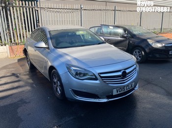 Location: Hayes - 2015 VAUXHALL INSIGNIA DESIGN NAV CDTI 5 Door Hatchback REG: VO15CLX, Keys: No, MOT Expiry date: 09/03/2026, 1956 Diesel, 6 Speed Auto Diesel, Former Keepers: 5