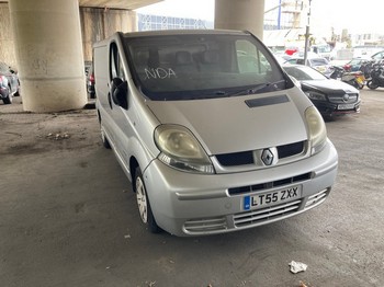 Location: Hayes - 2005 RENAULT TRAFIC SL27 DCI 100 SWB Panel Van REG: LT55ZXX, Keys: No, MOT Expiry date: 05/09/2026, 1870 Diesel, 6 Speed Manual Diesel, Former Keepers: 7