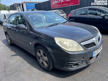Location: Stapleford - 2007 VAUXHALL VECTRA EXCLUSIV 5 Door Hatchback REG: BJ07MHF, Keys: Yes, MOT Expiry date: 15/05/2027, 1796 Petrol, 5 Speed Manual Petrol, Former Keepers: 6