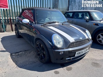 Location: Belvedere - 2004 MINI MINI COOPER AUTO Convertible REG: HN54XDM, Keys: No, MOT Expiry date: 04/07/2025, 1598 Petrol, Variable Speed Auto Petrol, Former Keepers: 10