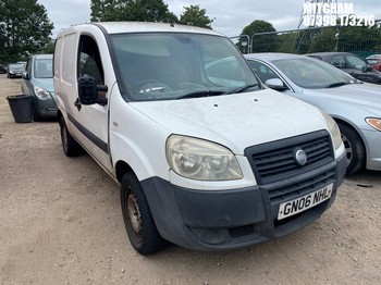 Location: Mitcham - 2006 FIAT DOBLO CARGO MULTIJET 8V Car Derived Van REG: GN06NHL, Keys: No, MOT Expiry date: 19/08/2026, 1910 Diesel, 5 Speed Manual Diesel, Former Keepers: 8