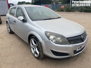 Location: Peterborough - 2007 VAUXHALL ASTRA LIFE CDTI 5 Door Hatchback REG: KM57YGX, Keys: No, MOT Expiry date: 09/09/2022, 1686 Diesel, 5 Speed Manual Diesel, Former Keepers: 7