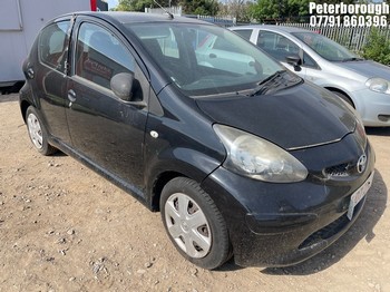 Location: Peterborough - 2007 TOYOTA AYGO BLACK VVT-I 5 Door Hatchback REG: ML07ZHJ, Keys: No, MOT Expiry date: 19/02/2026, 998 Petrol, 5 Speed Manual Petrol, Former Keepers: 6