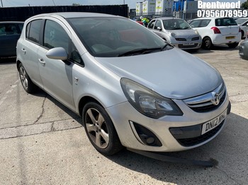 Location: Brentwood - 2012 VAUXHALL CORSA SXI AC 5 Door Hatchback REG: DN12NVU, Keys: No, MOT Expiry date: 27/05/2026, 1229 Petrol, 5 Speed Manual Petrol, Former Keepers: 5