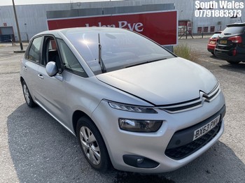 Location: South Wales - 2013 CITROEN C4 PICASSO VTR+ AIRDREAM MPV REG: BX63PNY, Keys: No, MOT Expiry date: 27/09/2025, 1560 Diesel, 6 Speed Manual Diesel, Former Keepers: 3