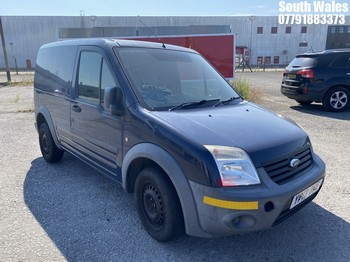 Location: South Wales - 2013 FORD TRANSIT CONNECT T200 Panel Van REG: YP13DHE, Keys: No, MOT Expiry date: 03/12/2022, 1753 Diesel, 5 Speed Manual Diesel, Former Keepers: 2