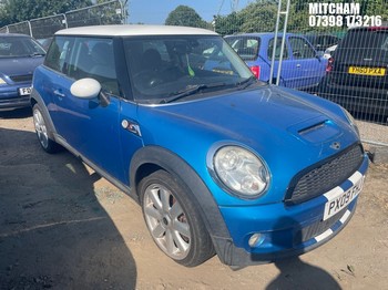 Location: Mitcham - 2009 MINI COOPER S 3 Door Hatchback REG: PX09FHJ, Keys: No, MOT Expiry date: 19/11/2025, 1598 Petrol, 6 Speed Manual Petrol, Former Keepers: 12