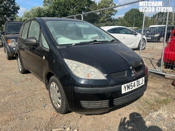 Location: Mitcham - 2005 MITSUBISHI COLT BLACK 5 Door Hatchback REG: YM54DLJ, Keys: No, MOT Expiry date: 21/04/2027, 1124 Petrol, 5 Speed Manual Petrol, Former Keepers: 2