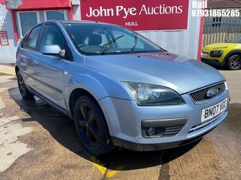 Location: Hull - 2007 FORD FOCUS ZETEC CLIMATE 5 Door Hatchback REG: BN07VGC, Keys: No, MOT Expiry date: 30/08/2026, 1596 Petrol, 5 Speed Manual Petrol, Former Keepers: 10