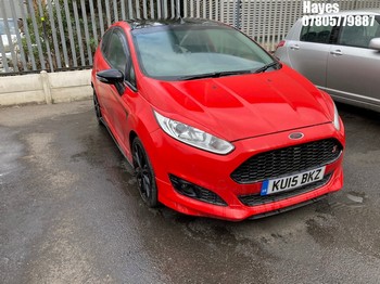 Location: Hayes - 2015 FORD FIESTA ZETEC S RED EDITIO 3 Door Hatchback REG: KU15BKZ, Keys: No, MOT Expiry date: 26/03/2026, 998 Petrol, 5 Speed Manual Petrol, Former Keepers: 4