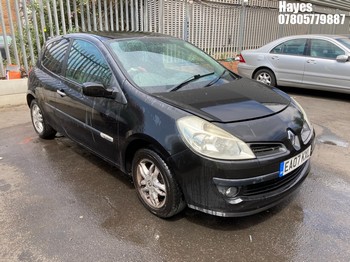 Location: Hayes - 2007 RENAULT CLIO RIP CURL 16V 3 Door Hatchback REG: EA07KXL, Keys: No, MOT Expiry date: 17/07/2026, 1149 Petrol, 5 Speed Manual Petrol, Former Keepers: 7