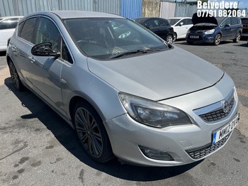 Location: Belvedere - 2012 VAUXHALL ASTRA SRI VX-LINE 5 Door Hatchback REG: MM12OVA, Keys: No, MOT Expiry date: 31.10.2026, 1598 Petrol, 5 Speed Manual Petrol, Former Keepers: 8