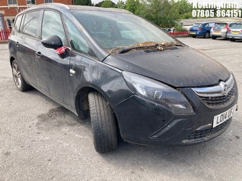 Location: Nottingham - 2014 VAUXHALL ZAFIRA TOURER SRI CDTI AU MPV REG: LO14UFJ, Keys: No, MOT Expiry date: 13/03/2026, 1956 Diesel, 6 Speed Auto Diesel, Former Keepers: 5