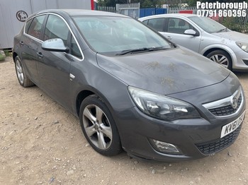 Location: Peterborough - 2011 VAUXHALL ASTRA SRI 5 Door Hatchback REG: KV61OSU, Keys: No, MOT Expiry date: 11/12/2026, 1598 Petrol, 5 Speed Manual Petrol, Former Keepers: 3