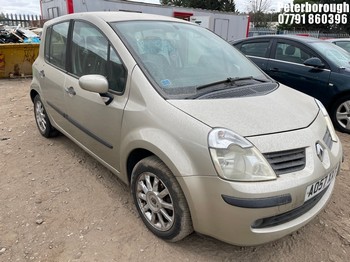 Location: Peterborough - 2007 RENAULT MODUS DYNAMIQUE 16V AUTO 5 Door Hatchback REG: AO57XXT, Keys: No, MOT Expiry date: 18/12/2026, 1598 Petrol, 4 Speed Auto Petrol, Former Keepers: 6
