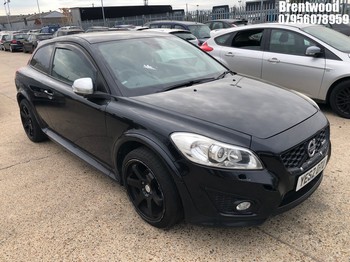 Location: Brentwood - 2012 VOLVO C30 R-DESIGN LUX 3 Door Hatchback REG: YE62GTU, Keys: No, MOT Expiry date: 05.02.2026, 1999 Petrol, 5 Speed Manual Petrol, Former Keepers: 4