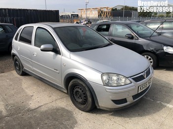 Location: Brentwood - 2006 VAUXHALL CORSA DESIGN TWINPORT 5 Door Hatchback REG: KS55YGU, Keys: No, MOT Expiry date: 20/01/2027, 1229 Petrol, 5 Speed Manual Petrol, Former Keepers: 6