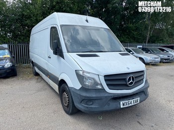 Location: Mitcham - 2014 MERCEDES-BENZ SPRINTER 313 CDI Panel Van REG: WX64XAK, Keys: No, MOT Expiry date: 29/01/2026, 2143 Diesel, 6 Speed Manual Diesel, Former Keepers: 6