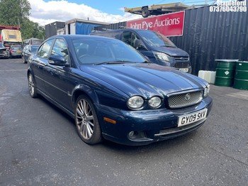 Location: Stapleford - 2009 JAGUAR X-TYPE S D 4 Door Saloon REG: GY09SKV, Keys: Yes, MOT Expiry date: 12/06/2026, 2198 Diesel, 6 Speed Manual Diesel, Former Keepers: 5