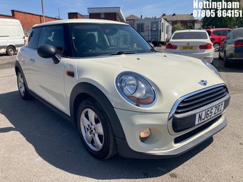 Location: Nottingham - 2015 MINI ONE 3 DOOR HATCHBACK REG: NJ65ZRZ, 1198cc PETROL, 6 SPEED MANUAL PETROL, Former Keepers: 6, Keys: Yes, MOT Expiry date: 13/04/2026
