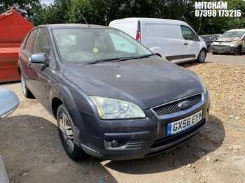 Location: Mitcham - 2007 FORD FOCUS GHIA 5 Door Hatchback REG: GX56EYV, Keys: No, MOT Expiry date: 05/09/2026, 1596 Petrol, 5 Speed Manual Petrol, Former Keepers: 6