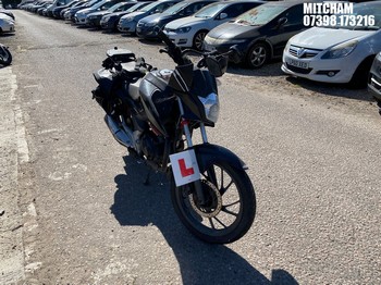 Location: Mitcham - 2016 HONDA GLR 125 1WH-F Motorcycle REG: RK16LHA, Keys: No, MOT Expiry date: 04/03/2026, 125 Petrol, MANUAL, Former Keepers: 4