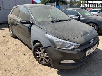 Location: Peterborough - 2017 HYUNDAI I20 SE MPI 5 Door Hatchback REG: ET17WFB, Keys: No, MOT Expiry date: 13/05/2026, 1248 Petrol, 5 Speed Manual Petrol, Former Keepers: 4