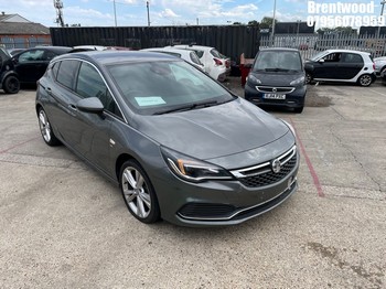 Location: Brentwood - 2018 VAUXHALL ASTRA SRI VX-LINE NAV TUR 5 Door Hatchback REG: VK68FVJ, Keys: Yes, MOT Expiry date: 27.09.2026, 1598 Petrol, 6 Speed Manual Petrol, Former Keepers: 3