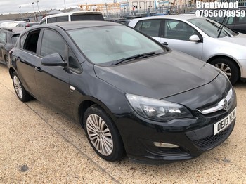 Location: Brentwood - 2013 VAUXHALL ASTRA ENERGY 5 Door Hatchback REG: OE13YLM, Keys: No, MOT Expiry date: 20/05/2025, 1598 Petrol, 5 Speed Manual Petrol, Former Keepers: 3