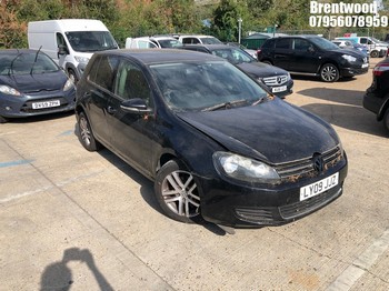 Location: Brentwood - 2009 VOLKSWAGEN GOLF S TSI S-A 5 Door Hatchback REG: LY09JJZ, Keys: No, MOT Expiry date: 21.01.2026, 1390 Petrol, 5 Speed Semi Auto Petrol, Former Keepers: 8