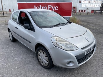 Location: South Wales - 2009 RENAULT CLIO EXTREME DCI 3 Door Hatchback REG: BD09YWA, Keys: No, MOT Expiry date: 08/01/2026, 1461 Diesel, 5 Speed Manual Diesel, Former Keepers: 6