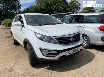 Location: Mitcham - 2013 KIA SPORTAGE 1 Estate REG: SJ13UZF, Keys: No, MOT Expiry date: 18/07/2027, 1591 Petrol, 6 Speed Manual Petrol, Former Keepers: 3