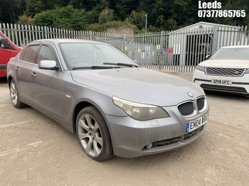Location: Leeds - 2004 BMW 525I SE AUTO 4 Door Saloon REG: EN04WRK, Keys: No, MOT Expiry date: 25-07-2026, 2494 Petrol, 6 Speed Auto Petrol, Former Keepers: 7