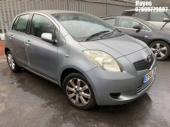 Location: Hayes - 2007 TOYOTA YARIS ZINC 5 Door Hatchback REG: EF56JPJ, Keys: No, MOT Expiry date: 21/10/2025, 1296 Petrol, 5 Speed Manual Petrol, Former Keepers: 4