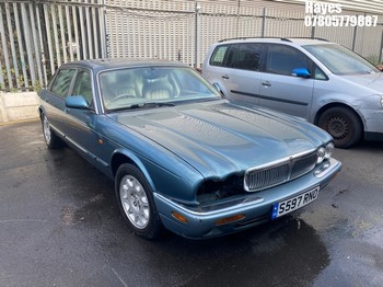 Location: Hayes - 1998 JAGUAR SOVEREIGN V8 AUTO 4 Door Saloon REG: S597RNO, Keys: No, MOT Expiry date: 20/11/2026, 3996 Petrol/Gas, 5 Speed Auto Petrol, Former Keepers: 12