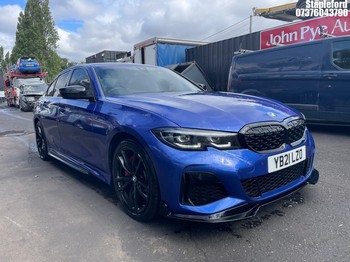 Location: Stapleford - 2021 BMW M340I XDRIVE MHEV AUTO 4 Door Saloon REG: YB21LZO, 2998cc Hybrid Electric, 8 Speed Auto Petrol, Former Keepers: 10, Keys: Yes, MOT Expiry date: 25/06/2027