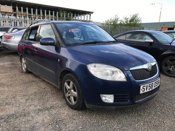 Location: Edinburgh - 2008 SKODA FABIA GREENLINE Estate REG: SV58OSR, Keys: No, MOT Expiry date: 15/02/2025, 1422 Diesel, 5 Speed Manual Diesel, Former Keepers: 3